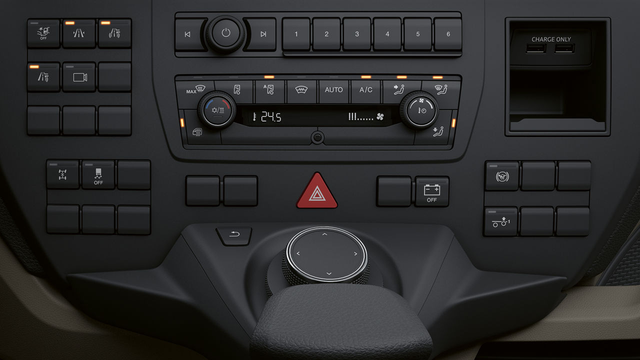 Fullautomatisk elektrisk motoruavhengig klimaanlegg i MAN TGS