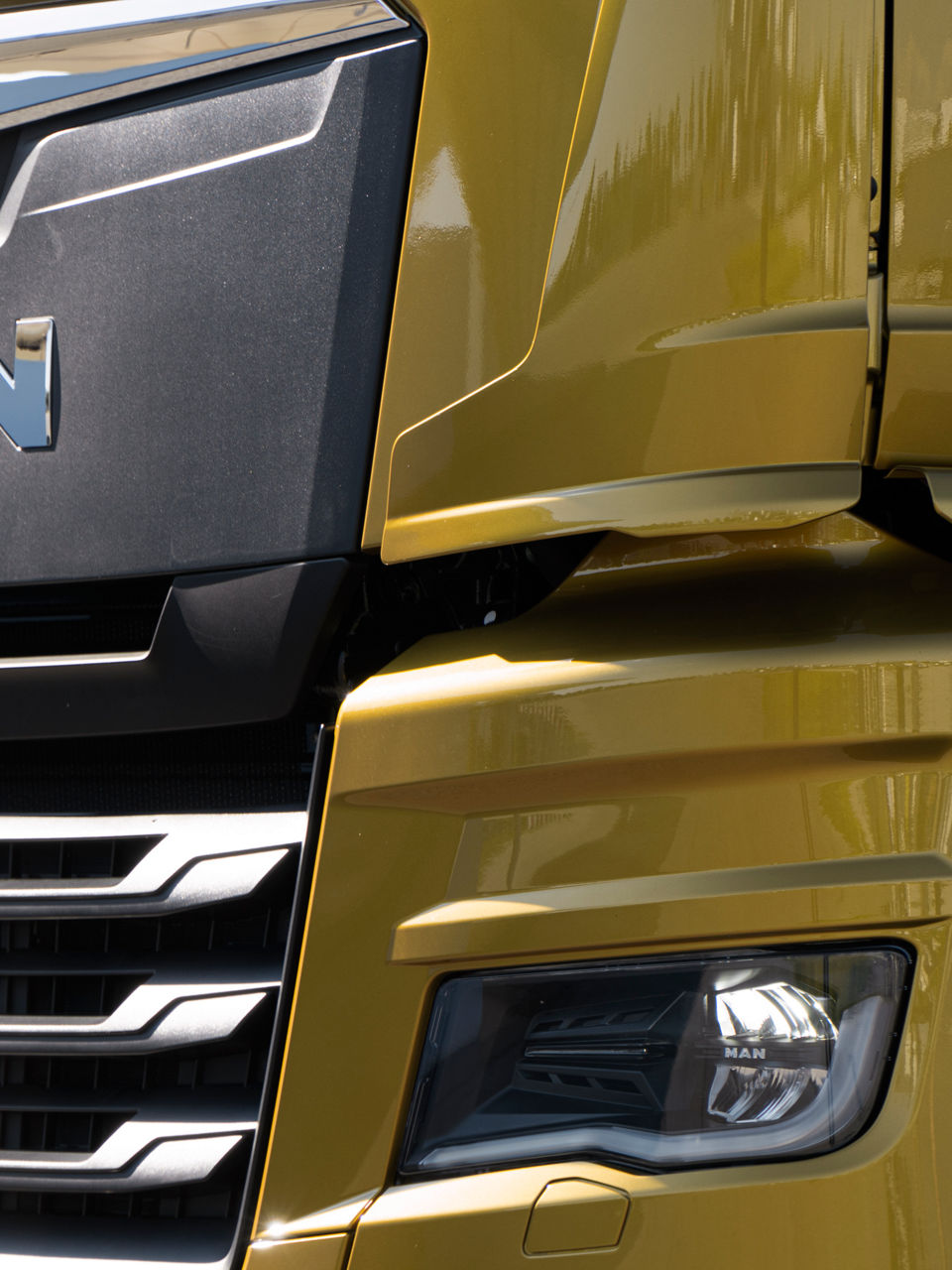 MAN Individual Lion LED -päiväajovalo