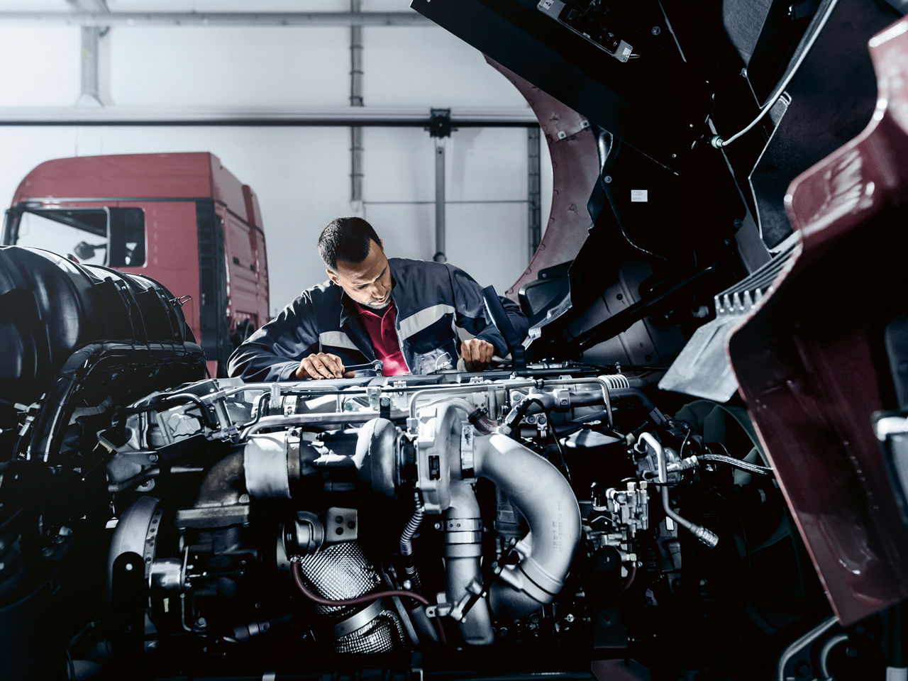 Full service for construction vehicles