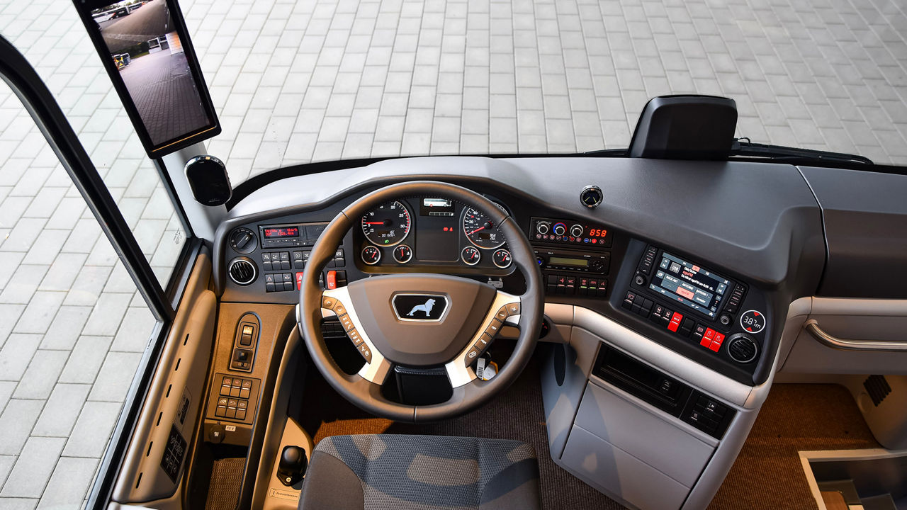 Cockpit of the new Lion's Coach 