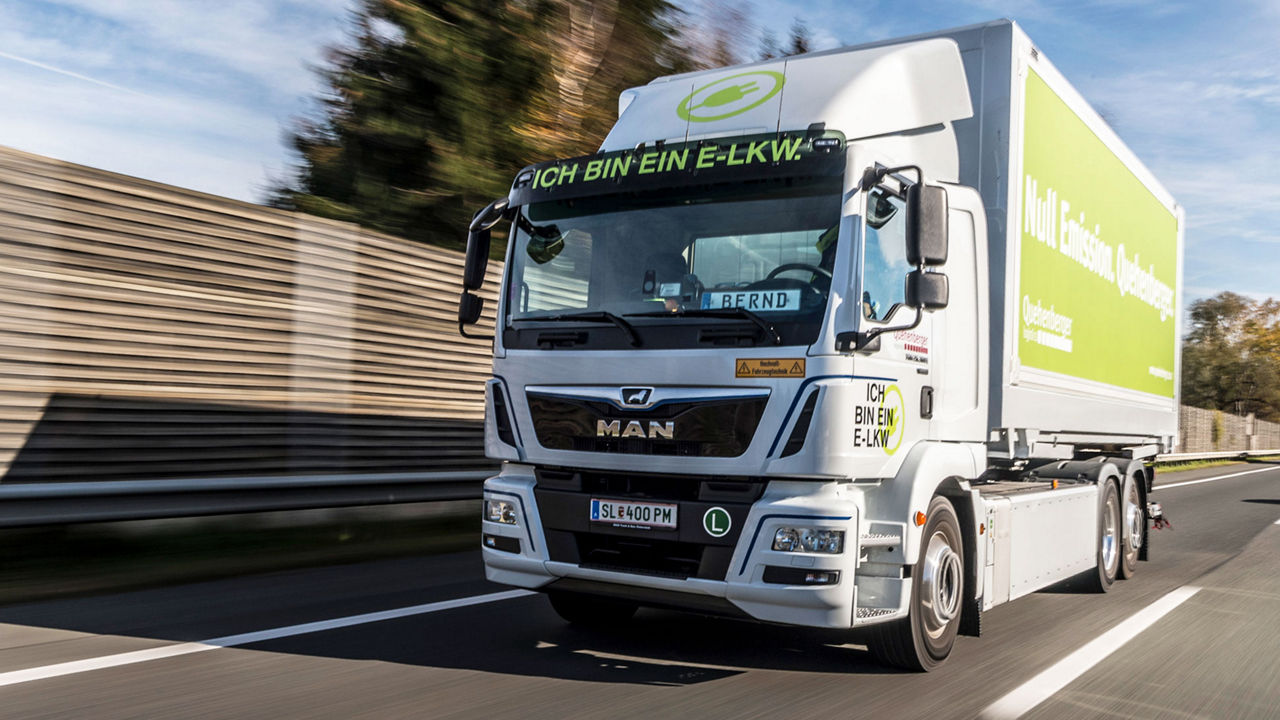 SPAR uporablja MAN TGM 26.360 E na širšem območju Gradca za dostavo maloprodaji po vsem mestu in povsem brez škodljivih izpustov. 