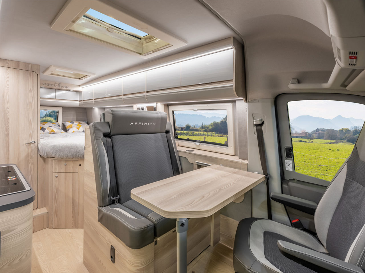 MAN TGE Infinity M interior.