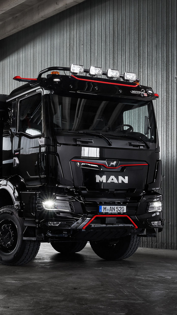 TGS Individual Lion S – Außendesign