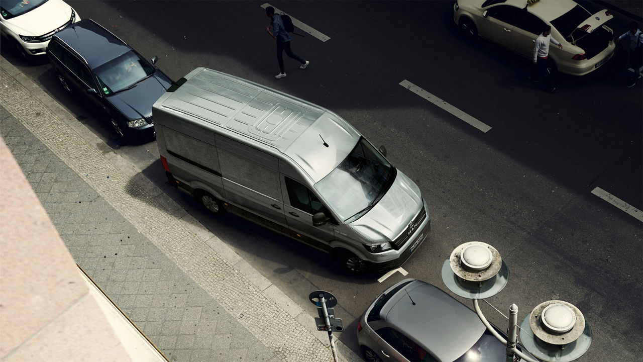 Intelligente hulpsystemen ondersteunen actief het veilig en efficiënt rijden.