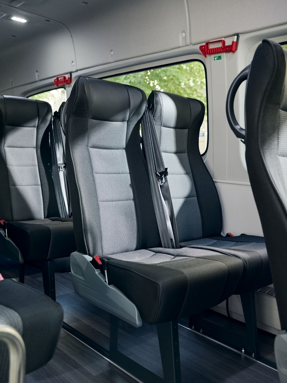 Med MAN TGE Intercity finns det flexibilitet när det gäller hur sätena arrangeras.