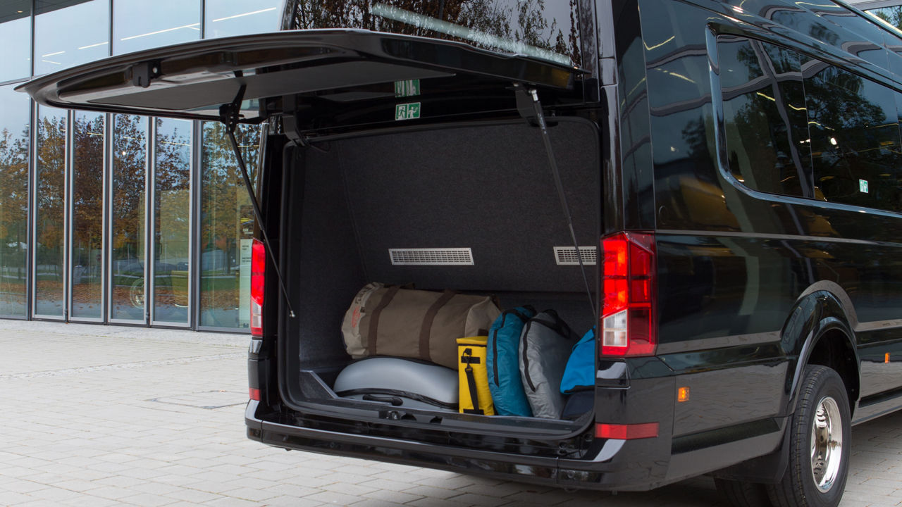 The spacious luggage compartment offers sufficient space for large and small items of luggage