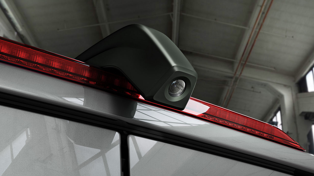 Everything in view when manoeuvring thanks to rear-view camera