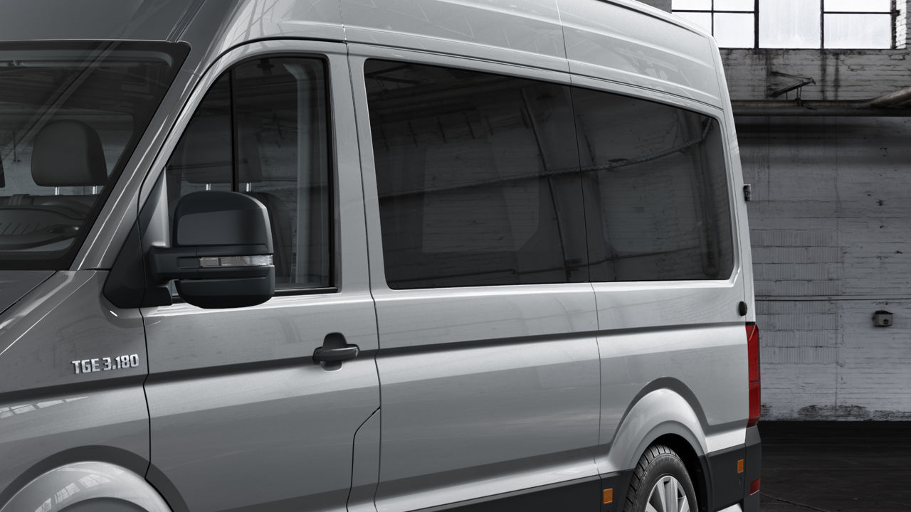 Tinted windows in the MAN TGE Combi Van provide extra privacy and reduce heating up in the sunshine.