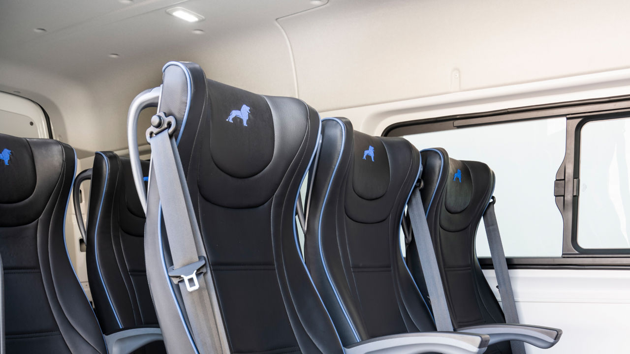 Comfortable seats in the MAN TGE Combi Van