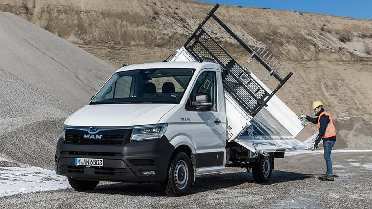 Volquete trilateral MEILLER TRIGENIUS para la construcción