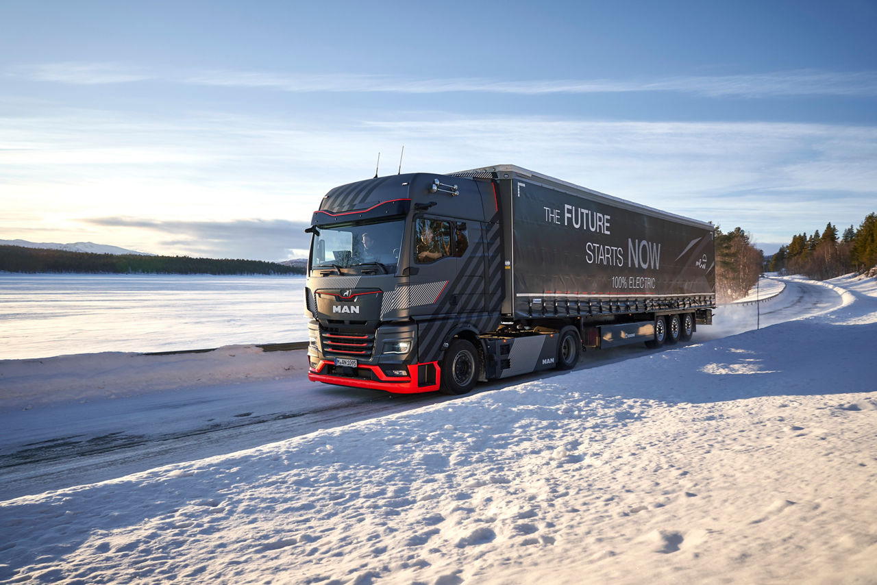 p-eot-man-etruck-wintertesting-3.jpeg
