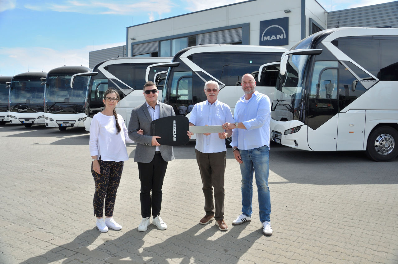 p-molteam-neoplan-tourliner-beszerzes-020.jpg