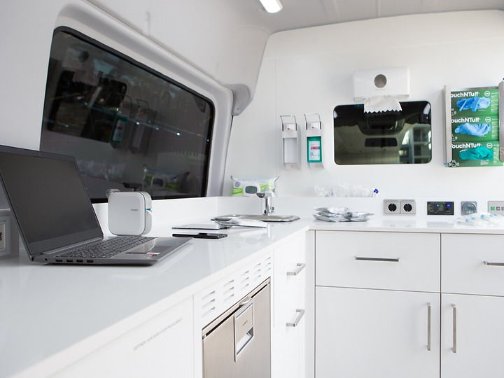 p-tge-man-coronavirus-diagnostic-vehicle-08-width-720-height-540.jpg
